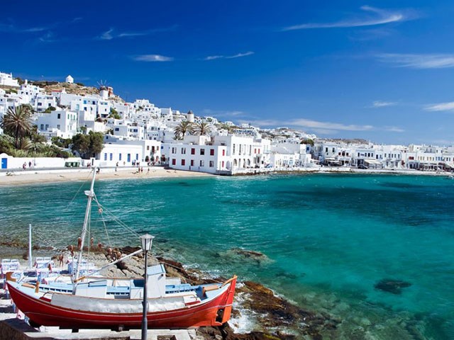 ''Free Zone'' In Mykonos and...
