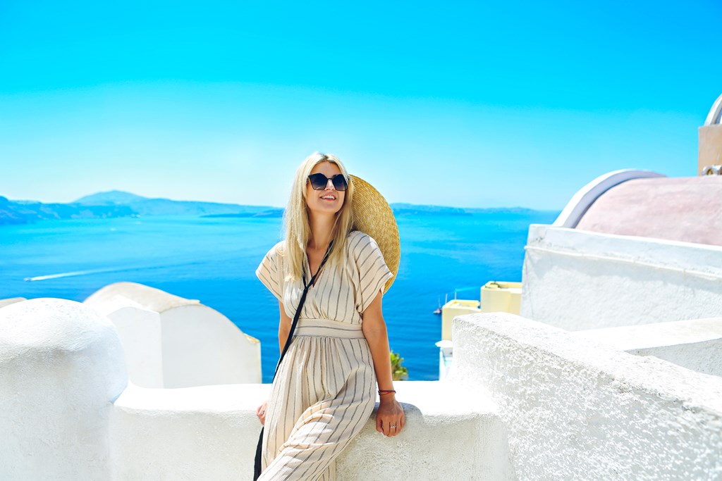 Discover Why Greece Captivates...