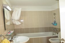 Property 16652 photo 11