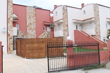 Property 24052 photo 1