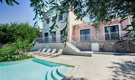 Villa 240 m² à Corfou