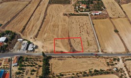 Terrain 16542 m² à Nicosie
