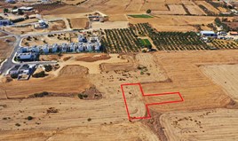 Land 3070 m² in Nicosia