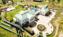 Villa 1000 m² in Limassol