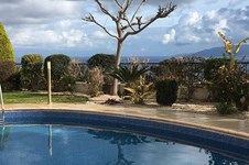 Property 47830 photo 2