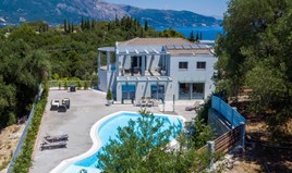 Villa 436 m² auf Korfu