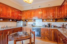 Property 48348 photo 10