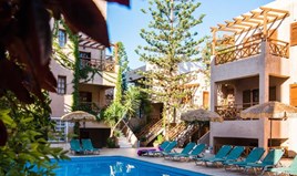 Готель 2000 m² на Криті