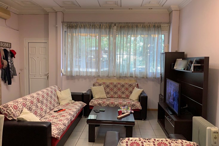 Realty photo 2