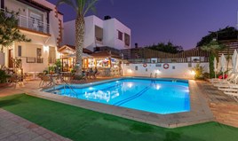Hotel 1000 m² auf Kreta