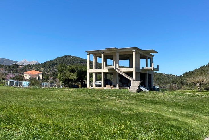 Realty photo 1