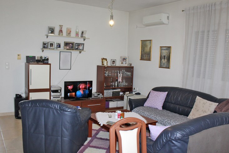 Realty photo 3