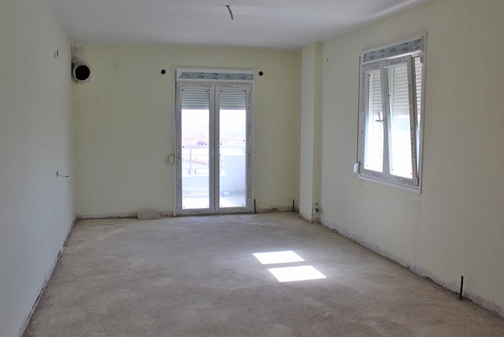 Realty photo 3