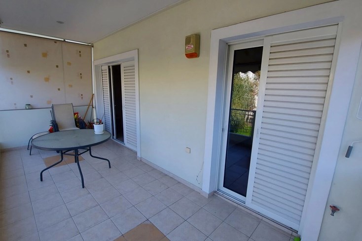 Realty photo 3