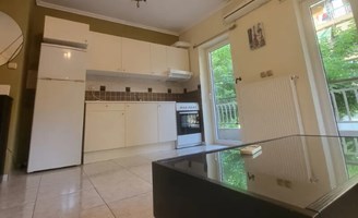Stan 55 m² u Solunu