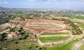 Land 7358 m² in Nicosia