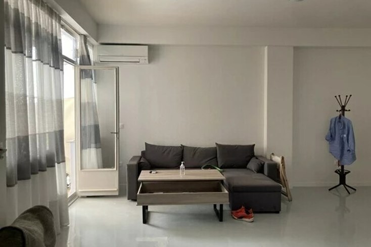 Realty photo 1