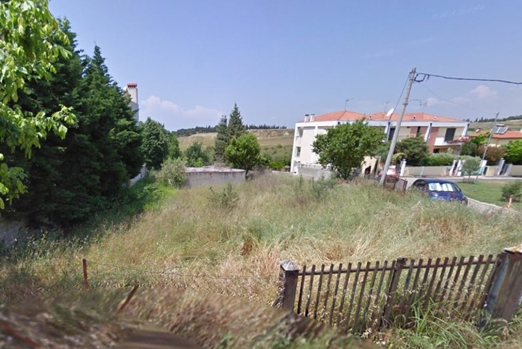 Realty photo 1