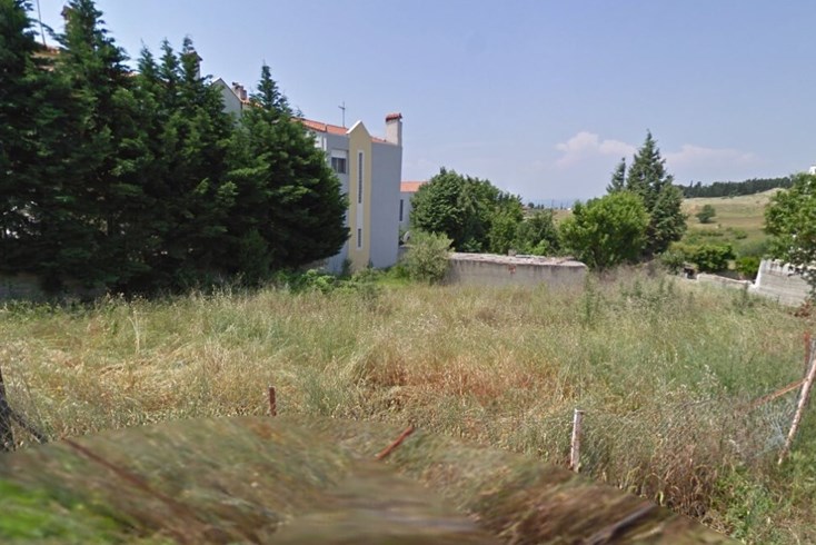 Realty photo 3