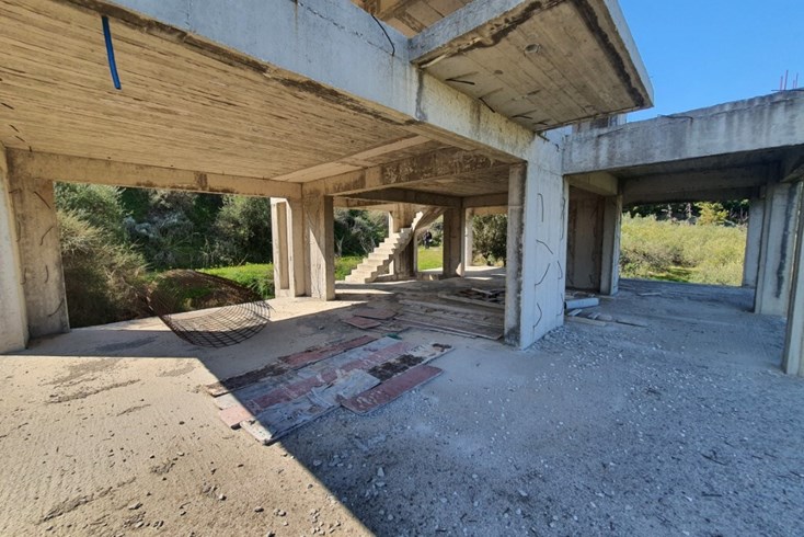 Realty photo 3
