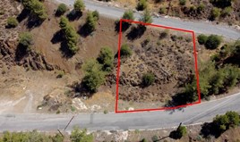 Land 590 m² in Nicosia