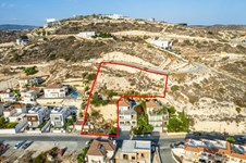 Property 52726 photo 2