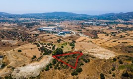 Land 1273 m² in Limassol