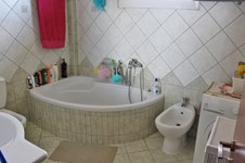 Property 52800 photo 16