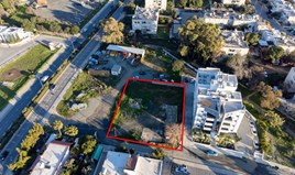 Land 1375 m² in Nicosia