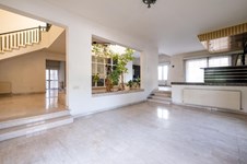 Property 53292 photo 4