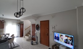 Kuća 150 m² u predgrađu Soluna