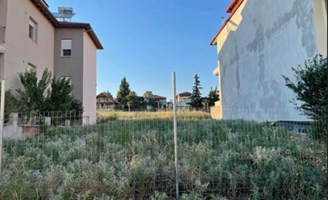 Land 330 m² in den Vororten von Thessaloniki