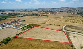 Zemljište 9700 m² u Larnaka