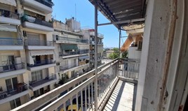Apartament 49 m² w Salonikach