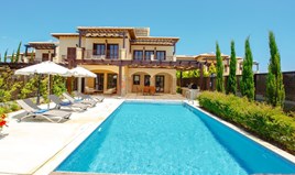 Villa 215 m² in Paphos