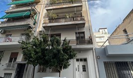 Building 374 m² في أثينا