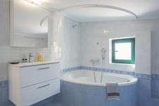 Property 56321 photo 8