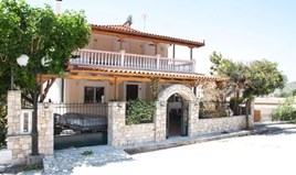 კუნძული 250 m² აღმოსავლეთ პელოპონესზე