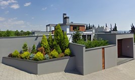 Vila 650 m² u predgrađu Soluna