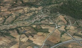 Zemljište 12625 m² u predgrađu Soluna