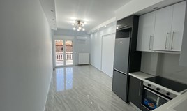 Stan 60 m² u Solunu