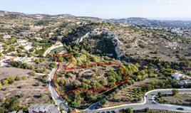 Land 9150 m² in Paphos