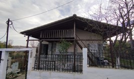 Dom wolnostojący 97 m² na przedmieściach Salonik