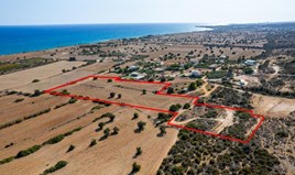 Land 17057 m² in Larnaka