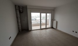 Apartament 78 m² na przedmieściach Salonik