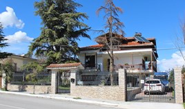 Detached house 240 m² on the Olympic Coast