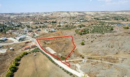 Land 11295 m² in Nicosia