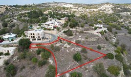 Land 1338 m² in Paphos
