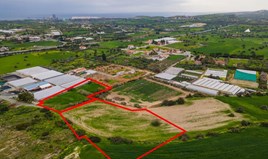 Land 12376 m² in Larnaka
