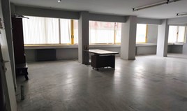 Commercial property 140 m² in Thessaloniki